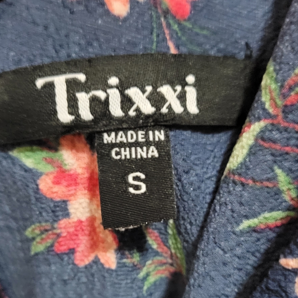 Trixxi Floral Romper (NWT - Picture 6 of 9